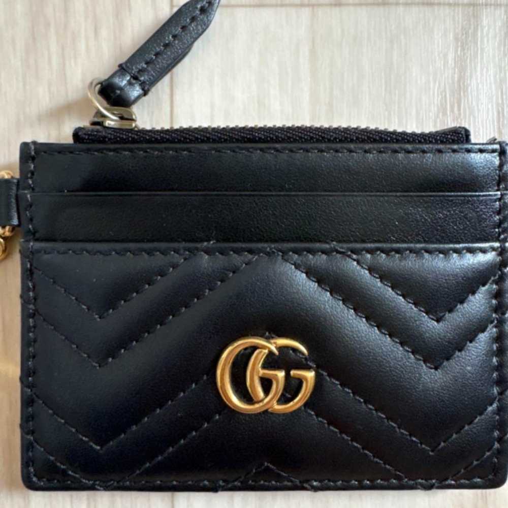 Gucci Marmont Keychain Wallet - Picture 3 of 4